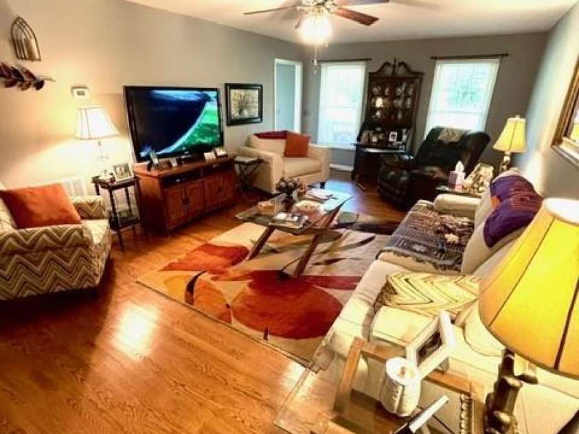 912 Redwood Lane, Chester, SC 29706.  MLS# CAR4295225, YatesRealty ID 382. 