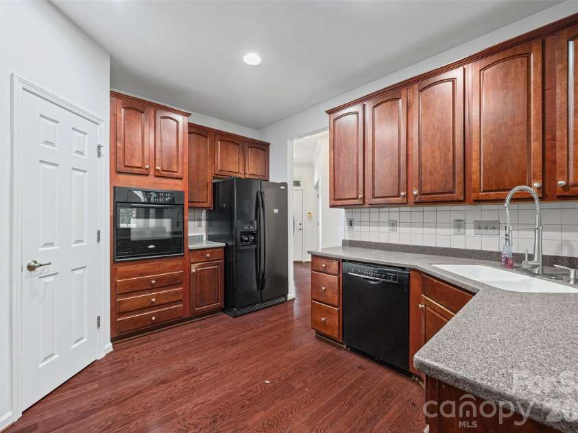 312 Garnet Court, Fort Mill, SC 29708.  MLS# CAR4404753, YatesRealty ID 38200. 