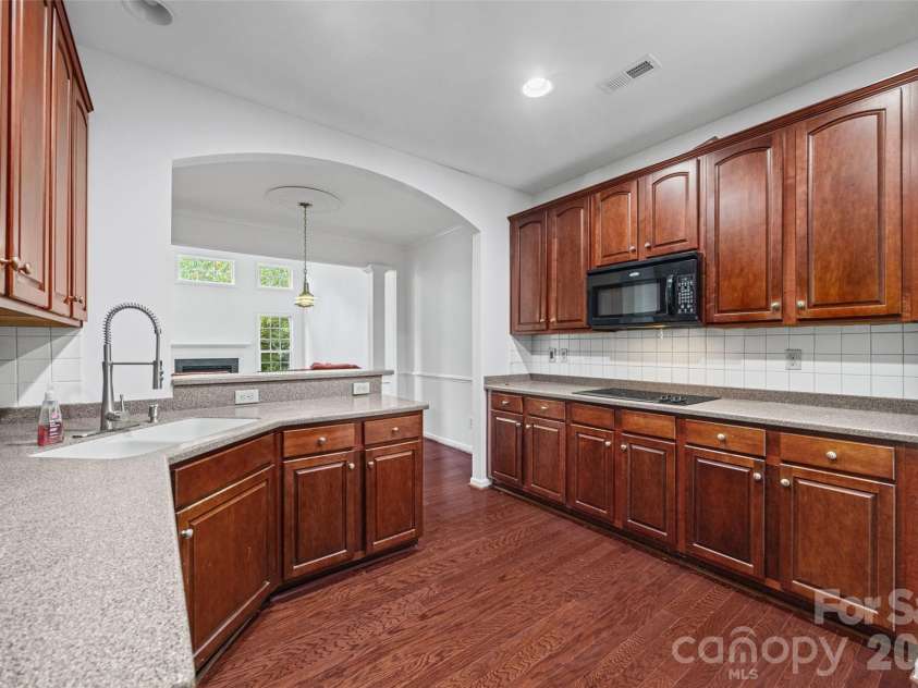 312 Garnet Court, Fort Mill, SC 29708.  MLS# CAR4404753, YatesRealty ID 38200. 