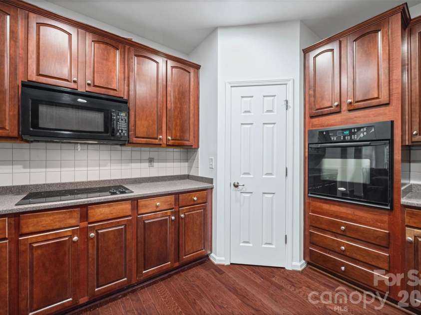 312 Garnet Court, Fort Mill, SC 29708.  MLS# CAR4404753, YatesRealty ID 38200. 