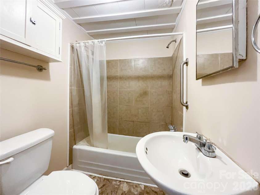 4210 Price Short Cut Road, Monroe, NC 28110.  MLS# CAR4403618, YatesRealty ID 38201. 