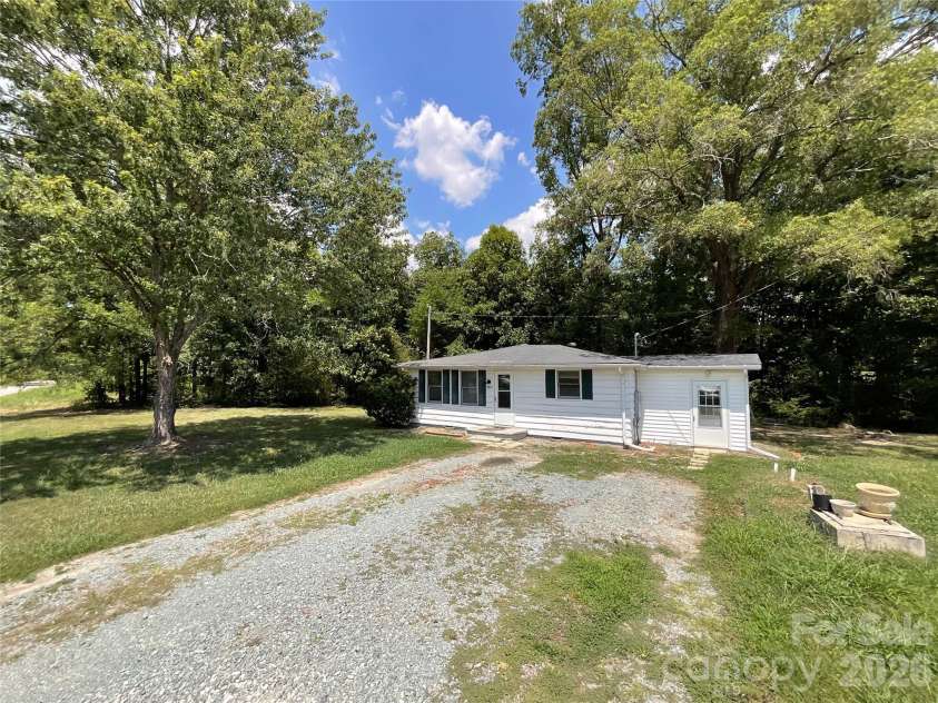 4210 Price Short Cut Road, Monroe, NC 28110.  MLS# CAR4403618, YatesRealty ID 38201. 