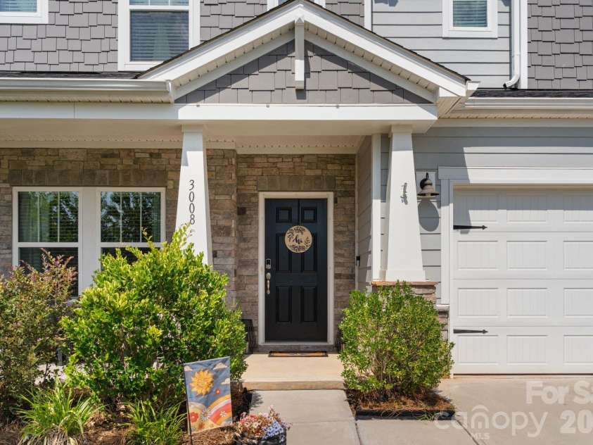 3008 Hayes Ridge Drive, Belmont, NC 28012.  MLS# CAR4398682, YatesRealty ID 38202. 