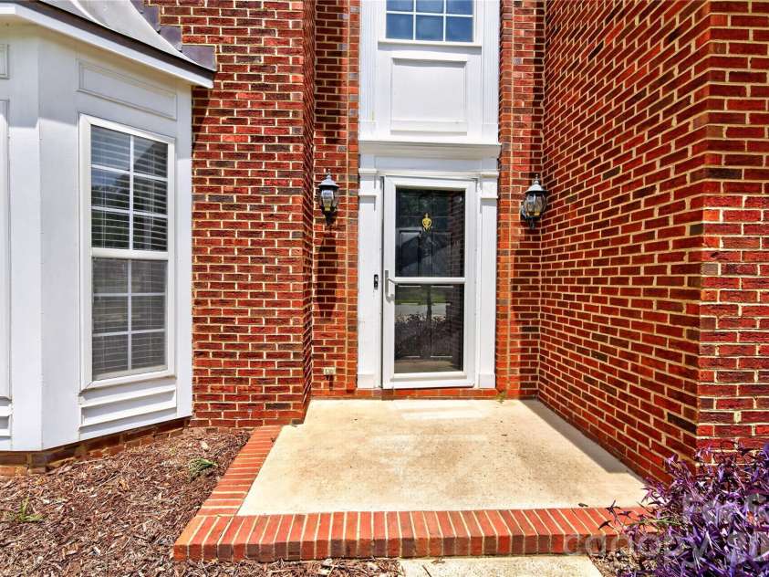 11436 Brook Meadow Place, Charlotte, NC 28214.  MLS# CAR4405473, YatesRealty ID 38205. 