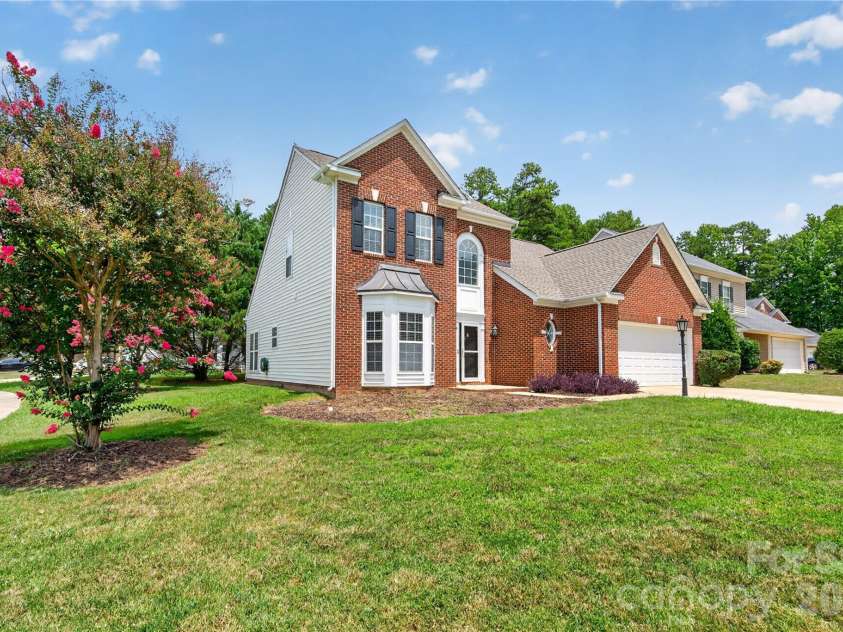 11436 Brook Meadow Place, Charlotte, NC 28214.  MLS# CAR4405473, YatesRealty ID 38205. 
