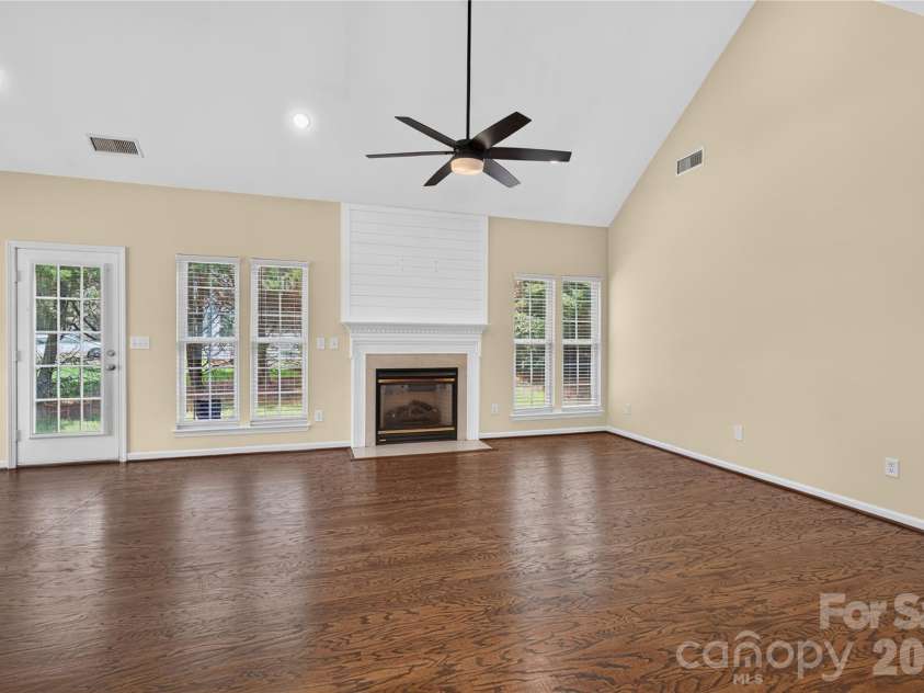 11436 Brook Meadow Place, Charlotte, NC 28214.  MLS# CAR4405473, YatesRealty ID 38205. 