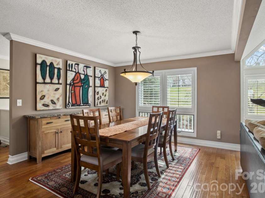 122 Broadmoor Drive, Flat Rock, NC 28731.  MLS# CAR4335067, YatesRealty ID 3821. 