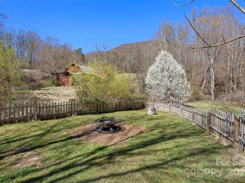 1383 Newfound Road, Leicester, NC 28748.  MLS# CAR4238537, YatesRealty ID 3821. 