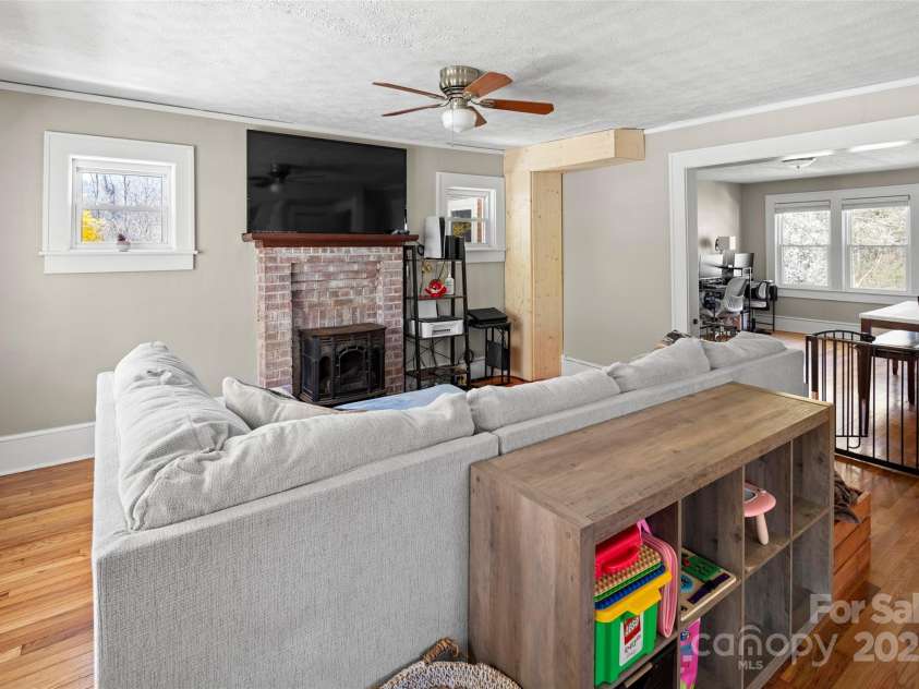 1383 Newfound Road, Leicester, NC 28748.  MLS# CAR4238537, YatesRealty ID 3821. 