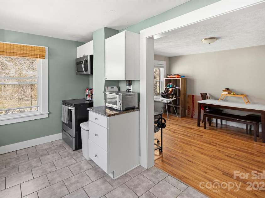1383 Newfound Road, Leicester, NC 28748.  MLS# CAR4238537, YatesRealty ID 3821. 