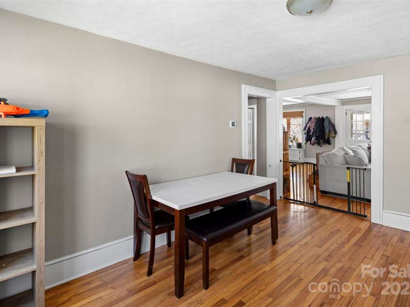 1383 Newfound Road, Leicester, NC 28748.  MLS# CAR4238537, YatesRealty ID 3821. 