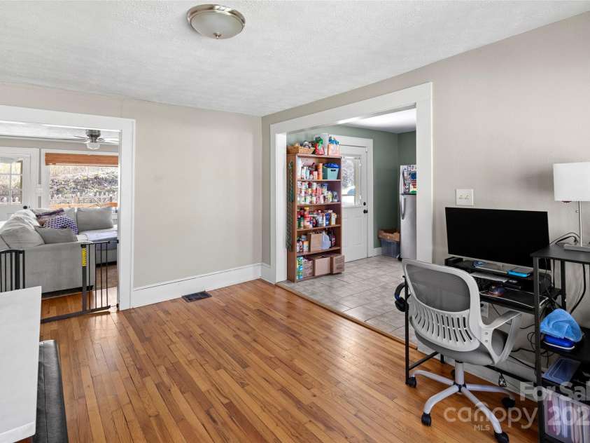 1383 Newfound Road, Leicester, NC 28748.  MLS# CAR4238537, YatesRealty ID 3821. 