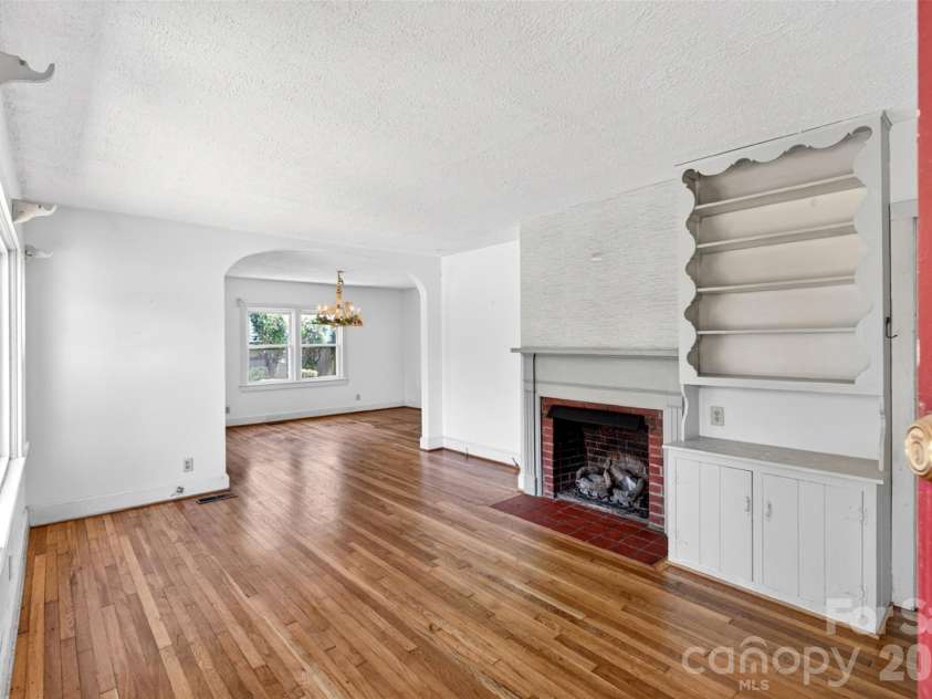64 Second Street, Tryon, NC 28782.  MLS# CAR4395265, YatesRealty ID 38214. 