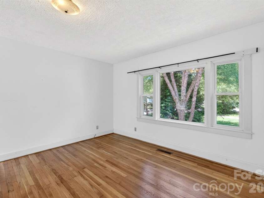 64 Second Street, Tryon, NC 28782.  MLS# CAR4395265, YatesRealty ID 38214. 