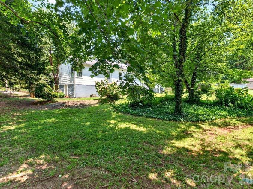 64 Second Street, Tryon, NC 28782.  MLS# CAR4395265, YatesRealty ID 38214. 