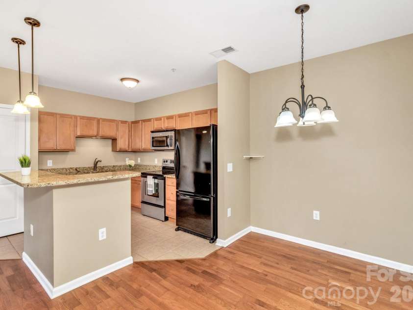 234 Brickton Village Circle, Fletcher, NC 28732.  MLS# CAR4349051, YatesRealty ID 3822. Dining area