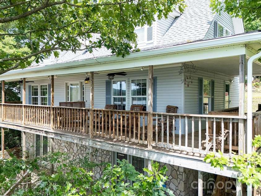 273 Lakewood Circle, Troy, NC 27371.  MLS# CAR4397734, YatesRealty ID 38221. 