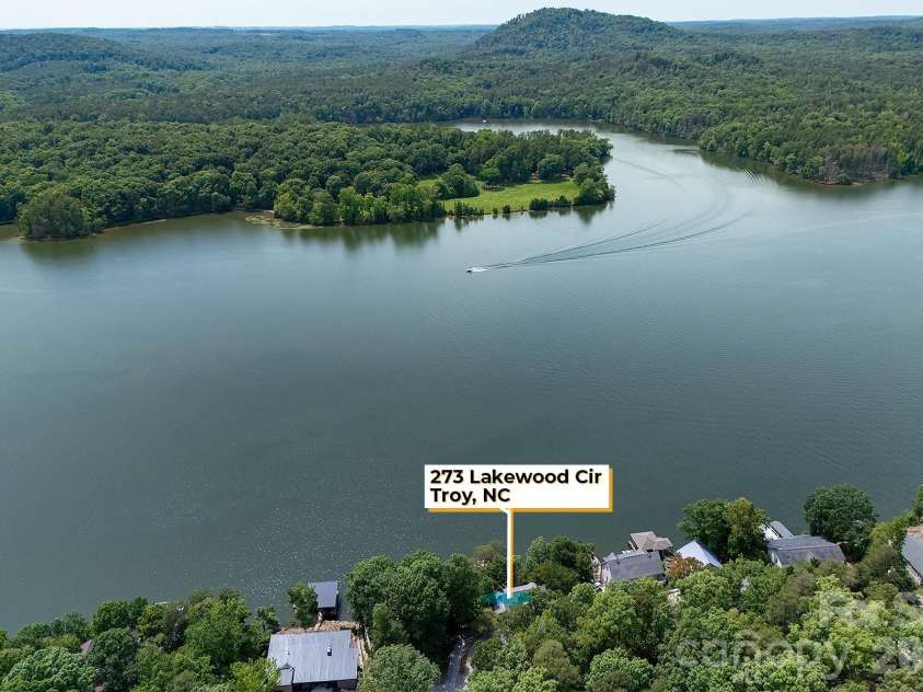 273 Lakewood Circle, Troy, NC 27371.  MLS# CAR4397734, YatesRealty ID 38221. 