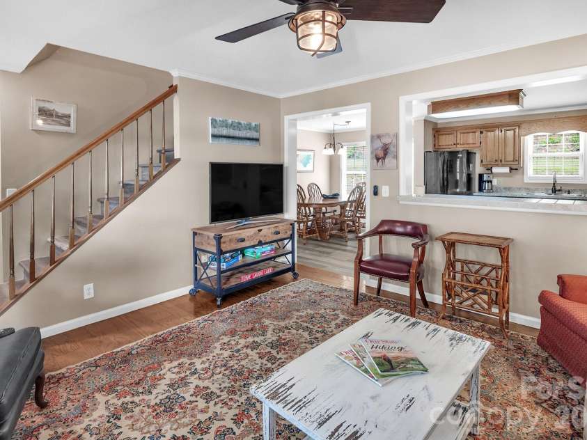 273 Lakewood Circle, Troy, NC 27371.  MLS# CAR4397734, YatesRealty ID 38221. 