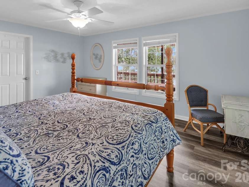 273 Lakewood Circle, Troy, NC 27371.  MLS# CAR4397734, YatesRealty ID 38221. 