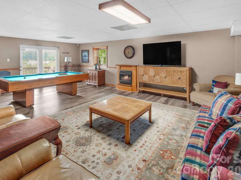 273 Lakewood Circle, Troy, NC 27371.  MLS# CAR4397734, YatesRealty ID 38221. 