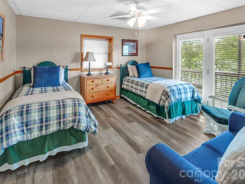 273 Lakewood Circle, Troy, NC 27371.  MLS# CAR4397734, YatesRealty ID 38221. 