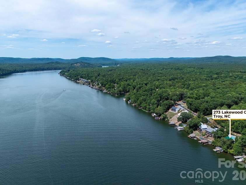 273 Lakewood Circle, Troy, NC 27371.  MLS# CAR4397734, YatesRealty ID 38221. 
