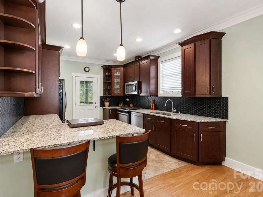 36 Copper Mill Court, Candler, NC 28715.  MLS# CAR4396335, YatesRealty ID 38225. 