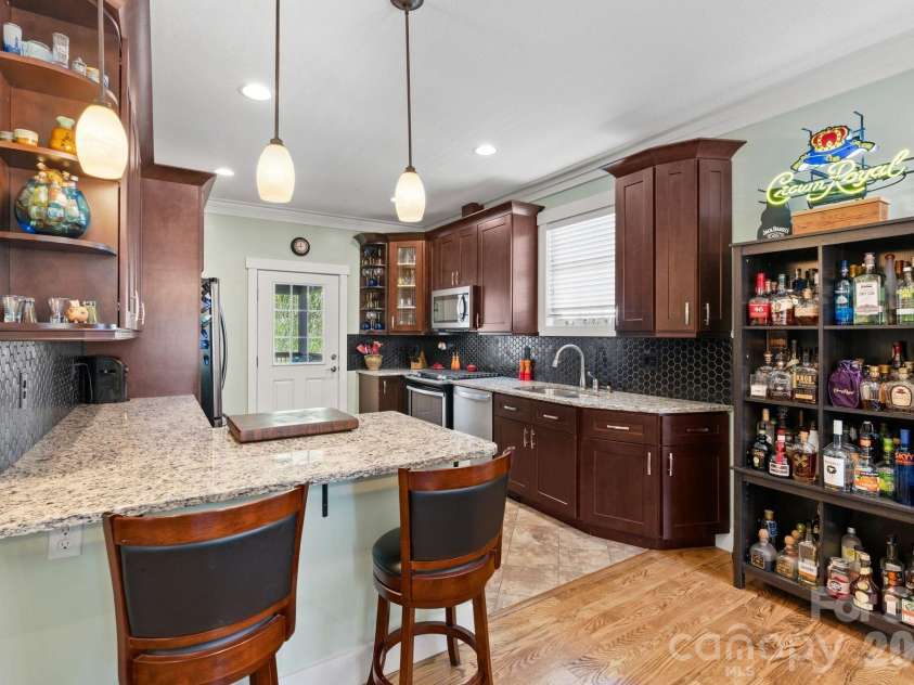 36 Copper Mill Court, Candler, NC 28715.  MLS# CAR4396335, YatesRealty ID 38225. Kitchen