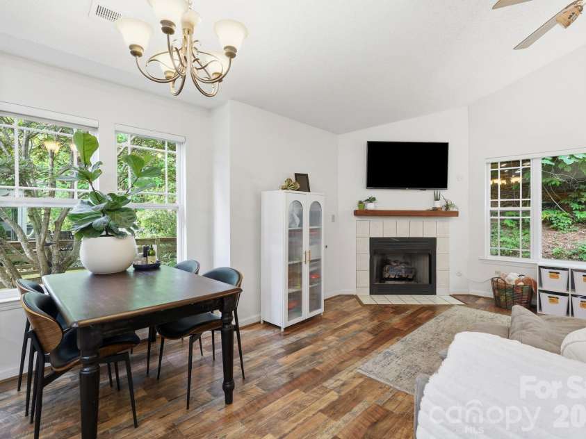 51 Sunview Circle, Arden, NC 28704.  MLS# CAR4397964, YatesRealty ID 38226. 