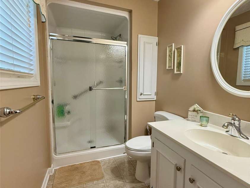 1100 Jennifer Lane, Cherryville, NC 28021.  MLS# CAR4400646, YatesRealty ID 38227. Primary En Suite