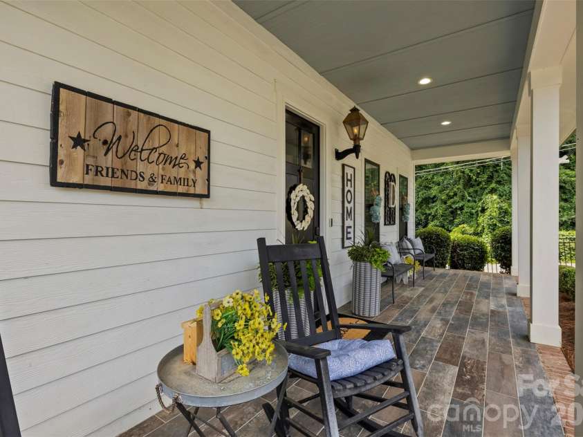 129 Bryant Street, Belmont, NC 28012.  MLS# CAR4398951, YatesRealty ID 38228. 