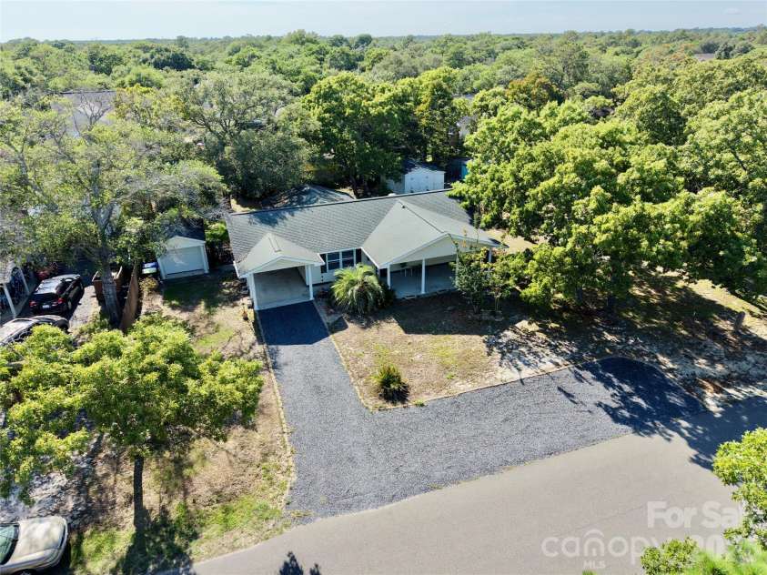 121 1st Street, Oak Island, NC 28465.  MLS# CAR4404040, YatesRealty ID 38229. 