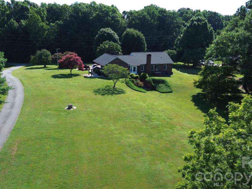 1730 Smith Farm Road, Lincolnton, NC 28092.  MLS# CAR4387727, YatesRealty ID 38232. 
