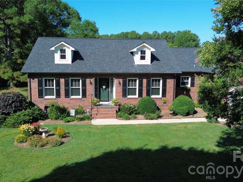 1730 Smith Farm Road, Lincolnton, NC 28092.  MLS# CAR4387727, YatesRealty ID 38232. 