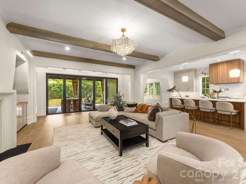 5555 Lansing Drive, Charlotte, NC 28270.  MLS# CAR4395267, YatesRealty ID 38234. 