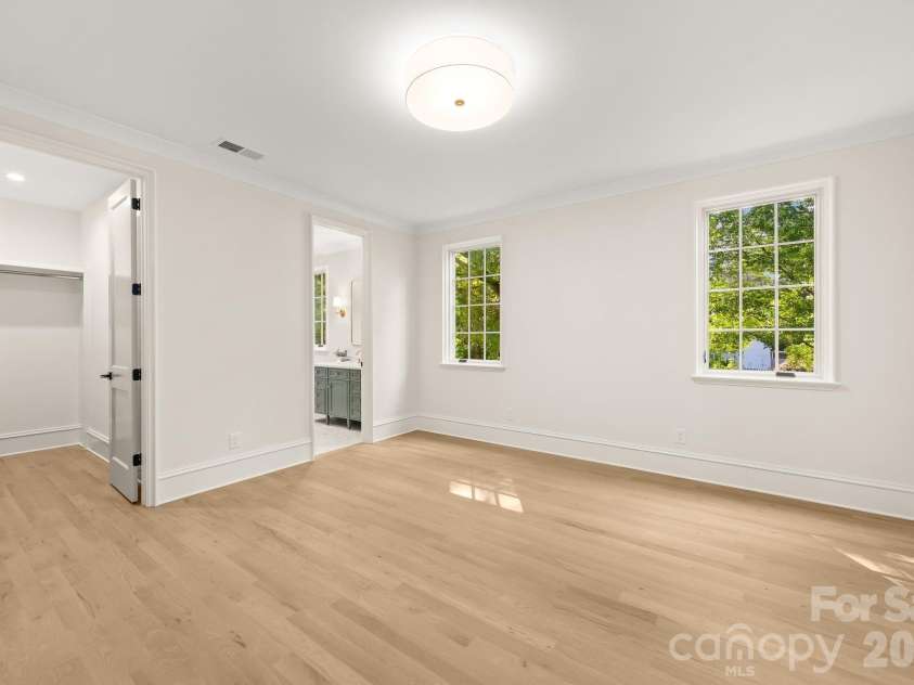 5555 Lansing Drive, Charlotte, NC 28270.  MLS# CAR4395267, YatesRealty ID 38234. 