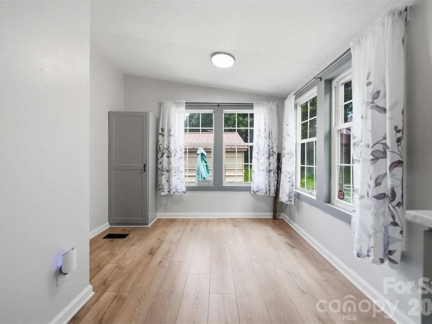 3627 Beachtree Drive, Hudson, NC 28638.  MLS# CAR4403922, YatesRealty ID 38235. 