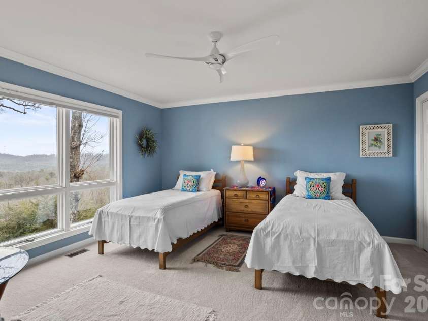 330 Dawnbrook Drive, Flat Rock, NC 28731.  MLS# CAR4355214, YatesRealty ID 3824. 