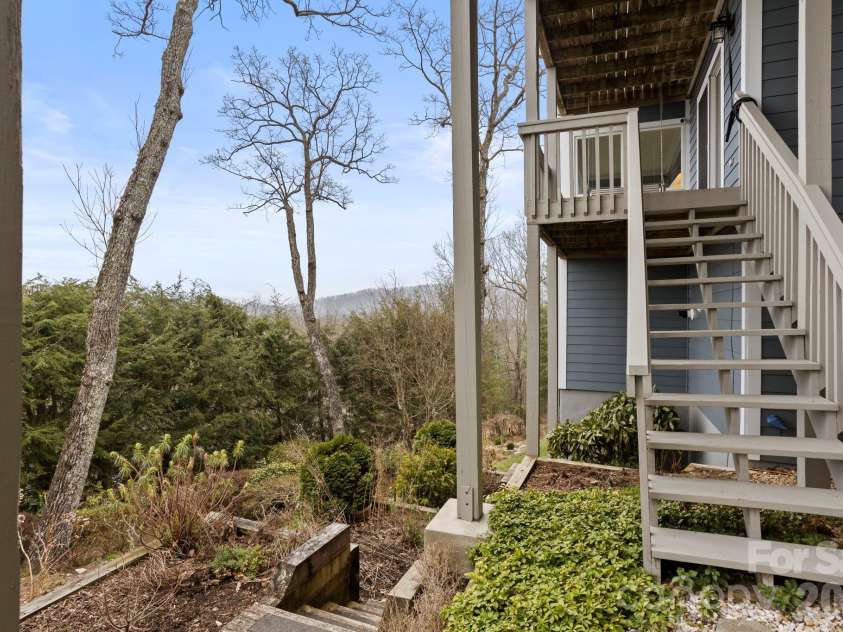330 Dawnbrook Drive, Flat Rock, NC 28731.  MLS# CAR4355214, YatesRealty ID 3824. 