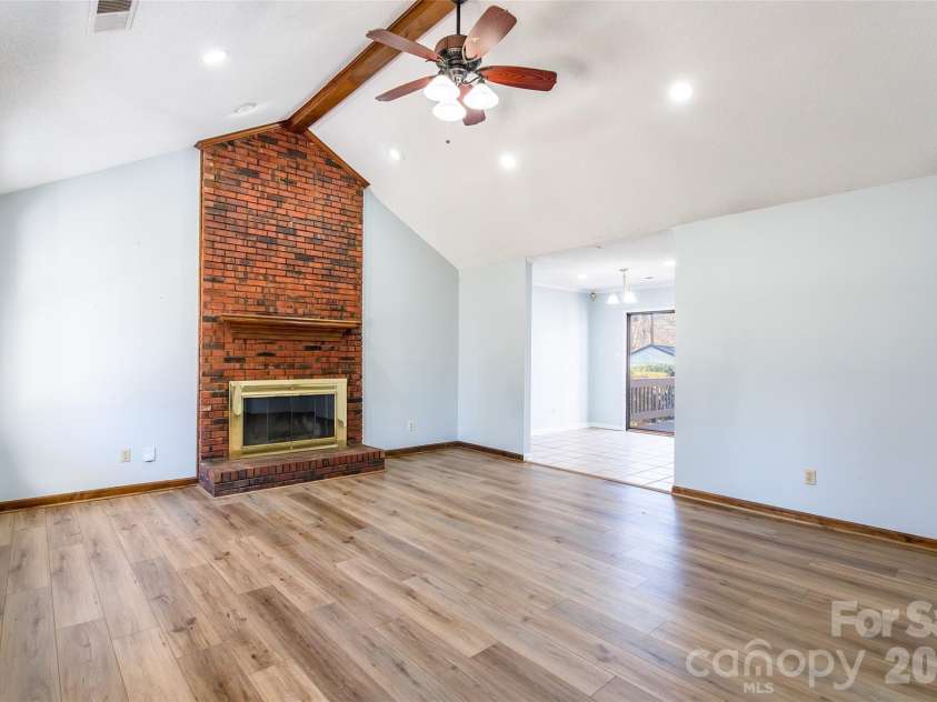 7225 McTeal Place, Charlotte, NC 28262.  MLS# CAR4334886, YatesRealty ID 3824. 