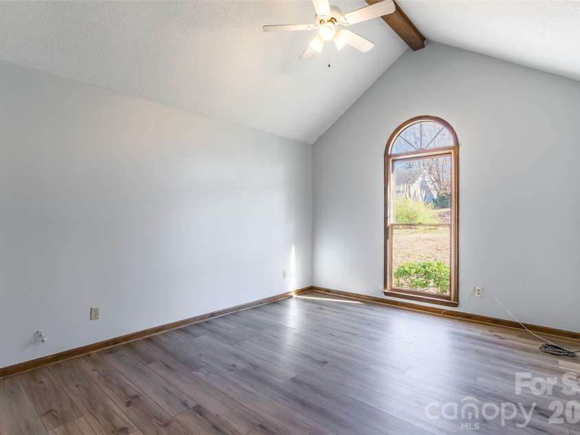 7225 McTeal Place, Charlotte, NC 28262.  MLS# CAR4334886, YatesRealty ID 3824. 