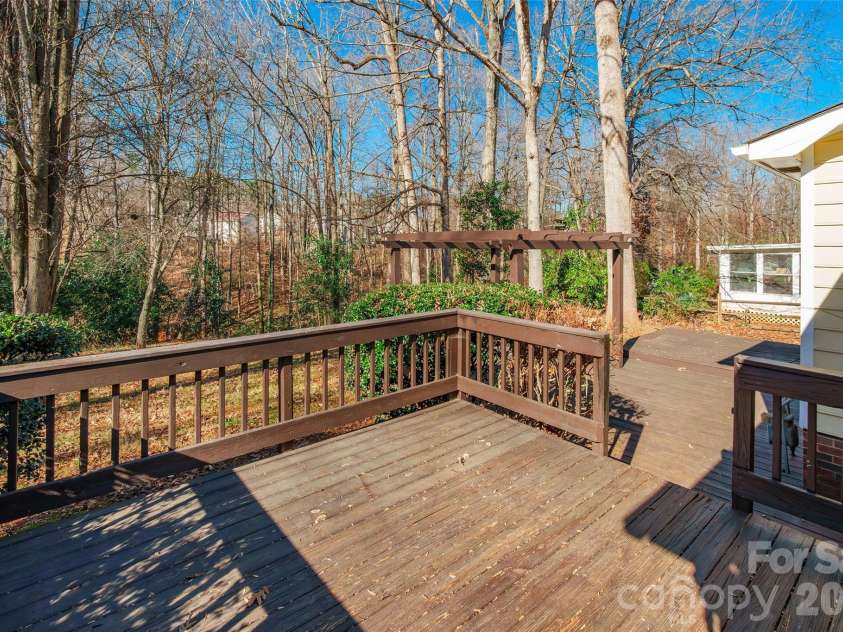 7225 McTeal Place, Charlotte, NC 28262.  MLS# CAR4334886, YatesRealty ID 3824. 