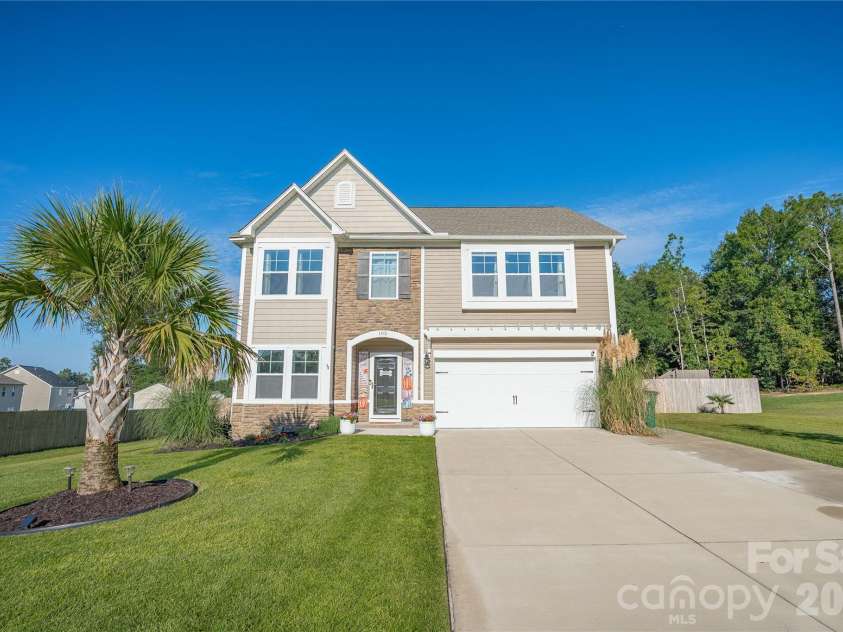 105 Madison Court, Camden, SC 29020.  MLS# CAR4296413, YatesRealty ID 38242. 