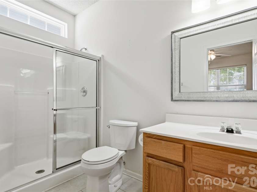 9035 Meadowmont View Drive, Charlotte, NC 28269.  MLS# CAR4402729, YatesRealty ID 38244. 