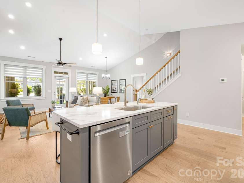 158 Waightstill Drive, Arden, NC 28704.  MLS# CAR4387914, YatesRealty ID 38246. Gather around the spacious center island.