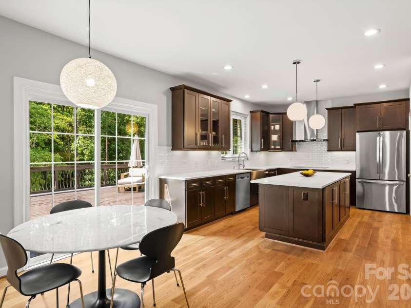 2718 Peverell Lane, Charlotte, NC 28270.  MLS# CAR4402678, YatesRealty ID 38247. 