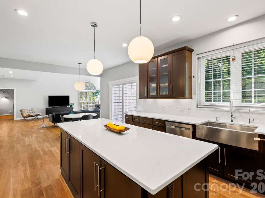2718 Peverell Lane, Charlotte, NC 28270.  MLS# CAR4402678, YatesRealty ID 38247. 
