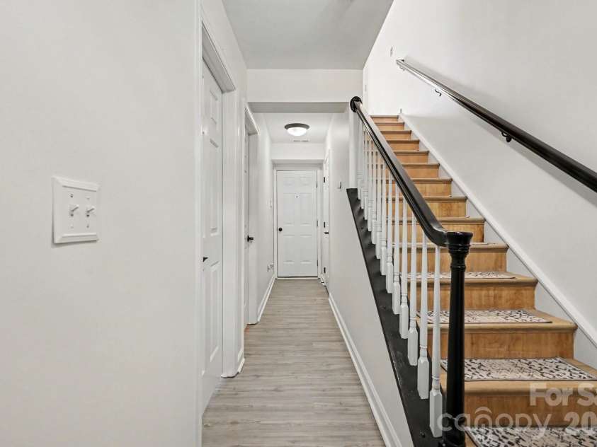 12727 Bullock Greenway Boulevard, Charlotte, NC 28277.  MLS# CAR4394540, YatesRealty ID 38248. 