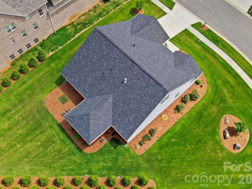 11765 Glenwood Drive, Locust, NC 28097.  MLS# CAR4373388, YatesRealty ID 38249. 